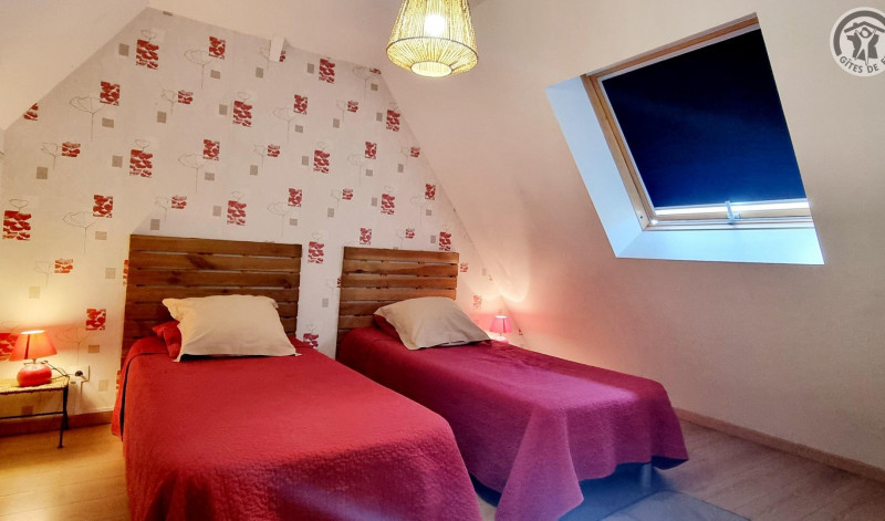 Chambre � l'�tage (2 lits 90x200cm)
